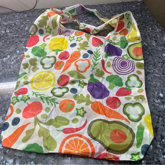 Vegetable portable tote bag / NWOT - Picture 4 of 8